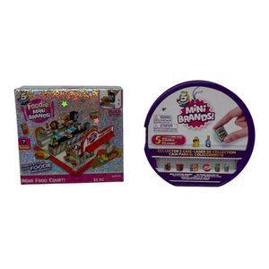 Mini Brands Series 2 &‎ 3 MINI Metallic Foodie Mini Food Court & Collectors Case